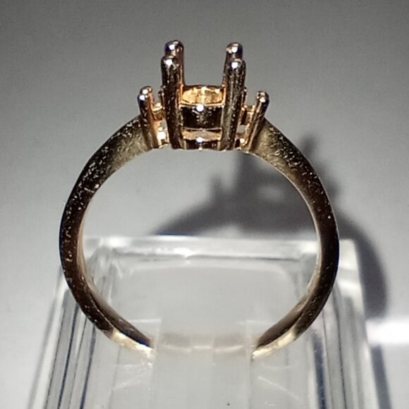 Two (2) 14Kt Yellow Gold 3-Stone Oval & Round Ring Castings - Picture 4 of 5